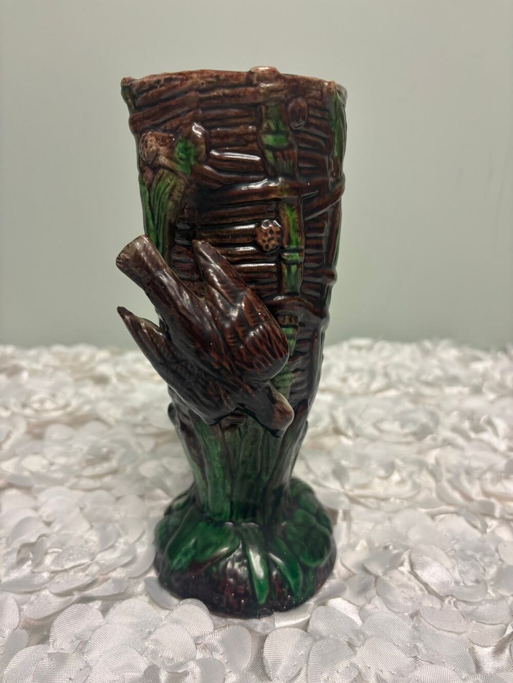 Vtg Majolica Style Bird on Nest Spill Vase Reproduction George Jones Brown Green